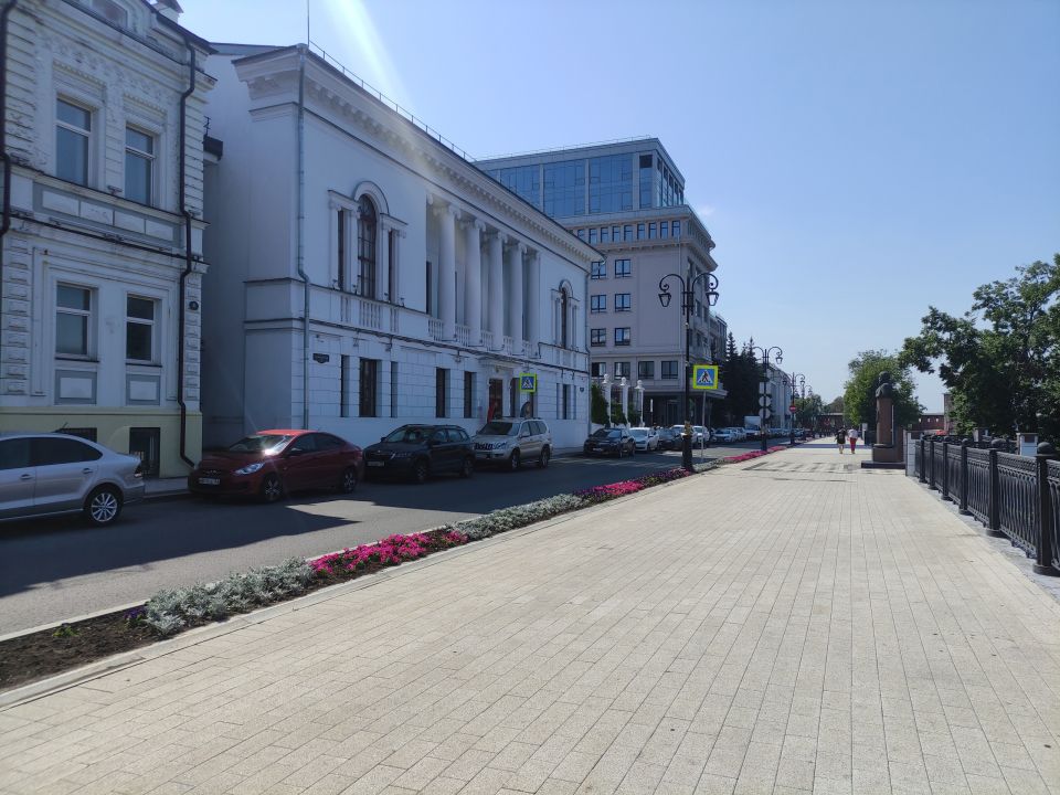 "Страдать будем все": синоптики предупреждают о затяжной жаре этим летом и дают важные советы