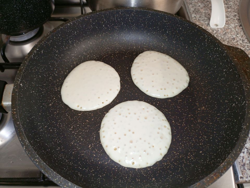 Панкейки на ленивое утро: простой завтрак, который радует всех