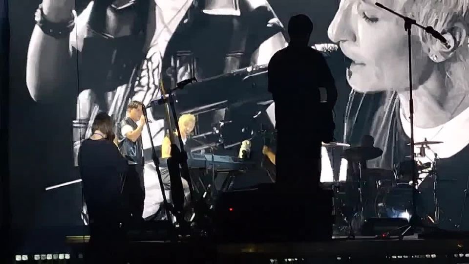 14-летний Матвей Палаткин снова спел дуэтом с Дианой Арбениной