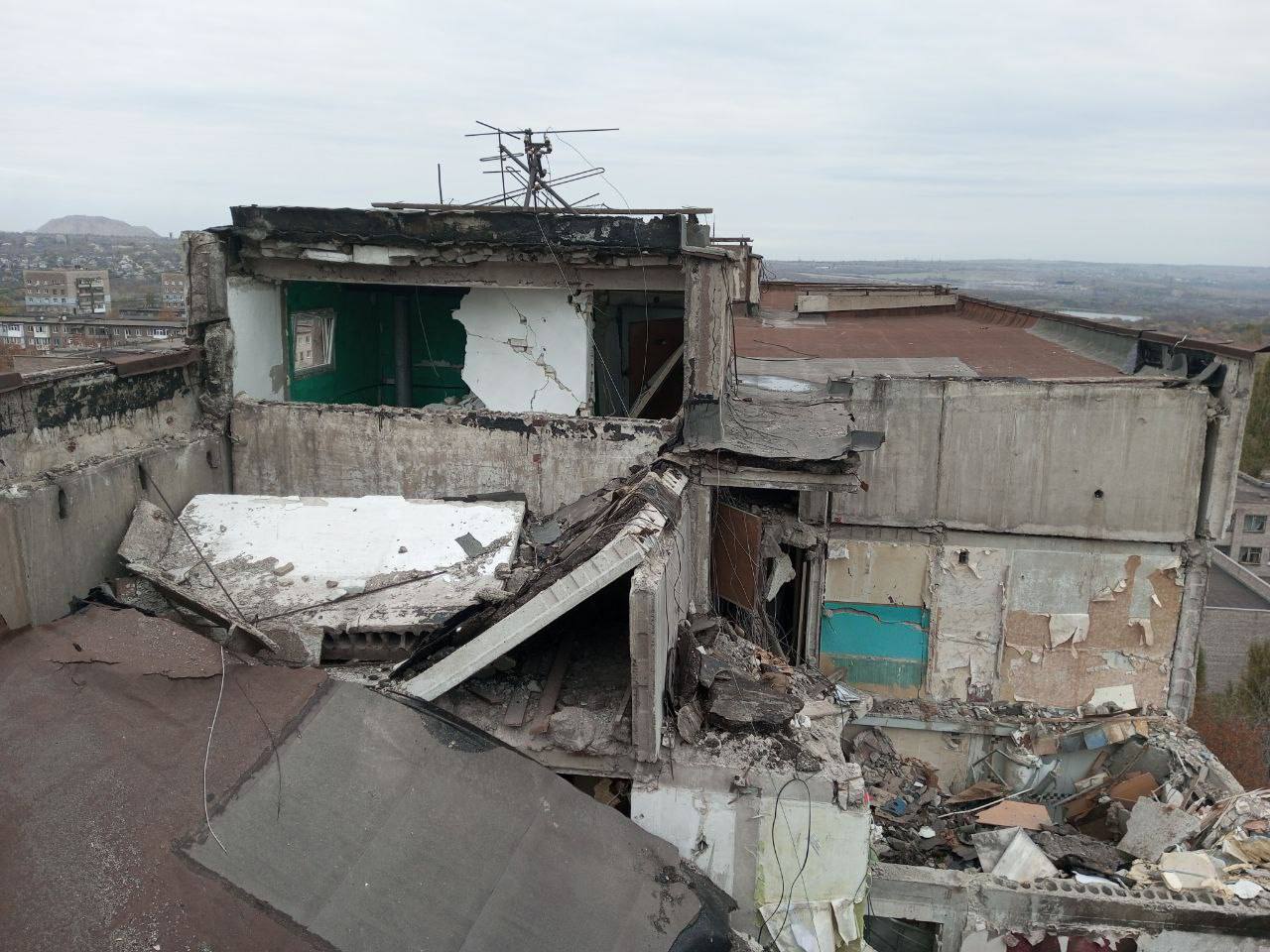 Андрей Накрошаев: Вологодская область оказывает помощь Алчевску ЛНР после взрыва