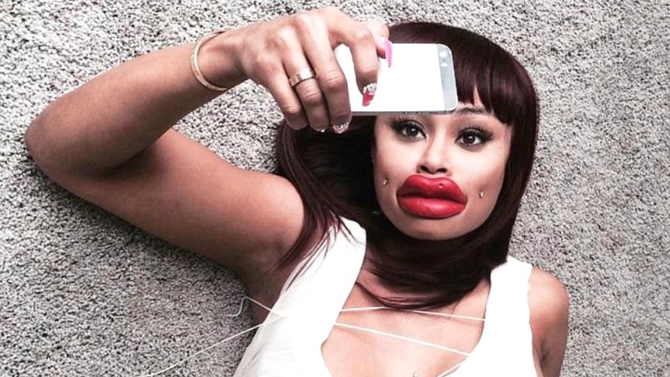 Почему женщине нельзя полнеть, объясняет психолог