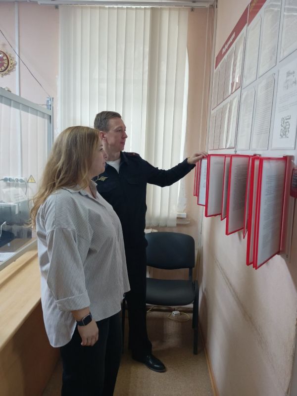 В Кирилловском округе в рамках акции «Гражданский мониторинг» общественники познакомились с работой миграционного пункта