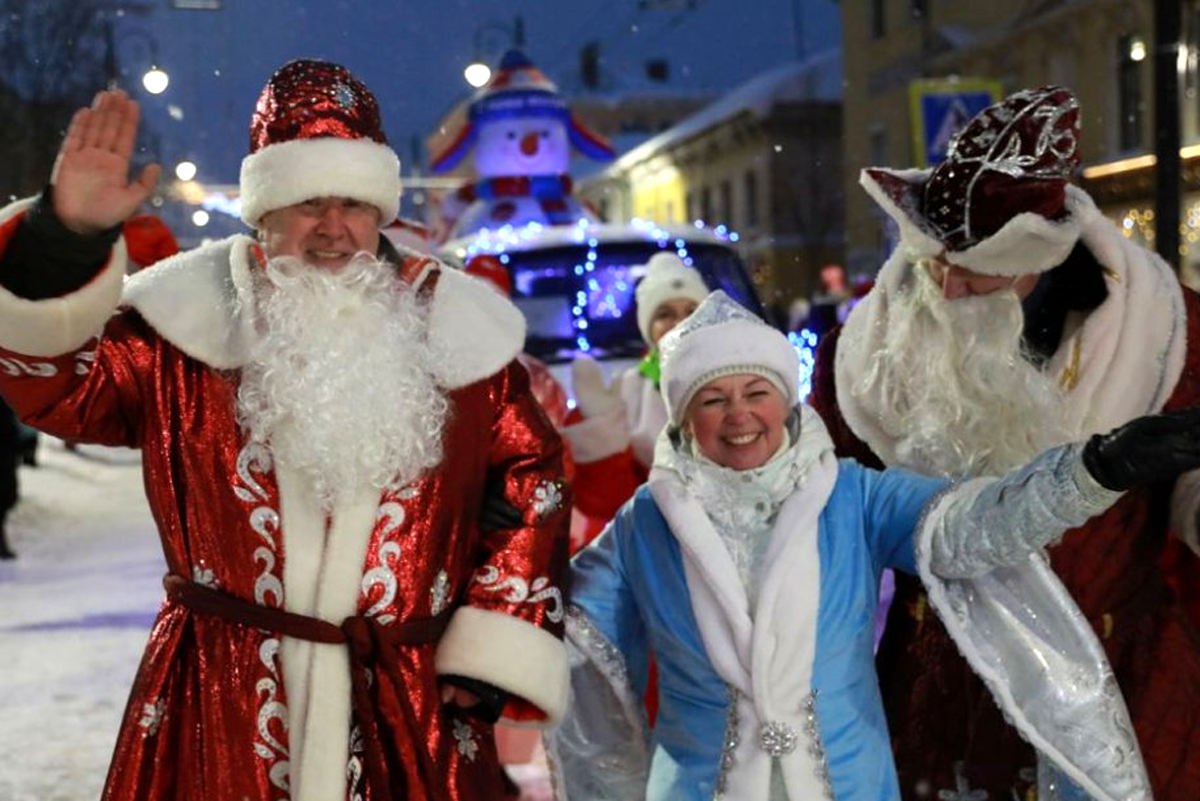 В Рыбинске 20 декабря пройдет «Нашествие Дедов Морозов»! Главный волшебник страны — Всероссийский Дед Мороз из Великого Устюга — зажжет огни на новогодней елке