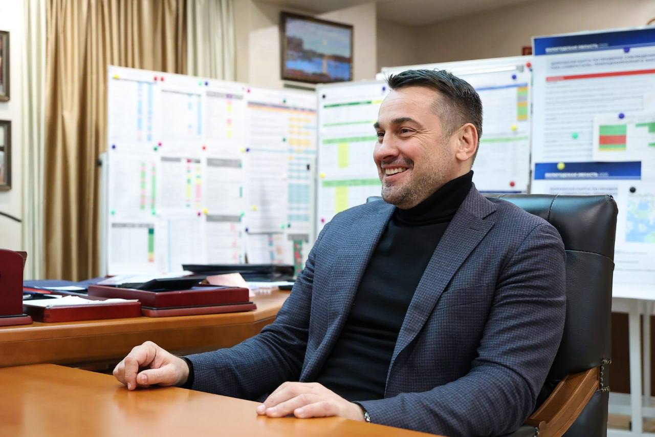 Глава региона Георгий Филимонов встретился с заслуженным мастером спорта по дзюдо и мастером спорта по самбо Дмитрием Юрьевичем Носовым Глава региона Георгий Филимонов встретился с заслуженным мастером спорта по дзюдо и мастером спорта по самбо Дмитрием Юрьевичем Носовым