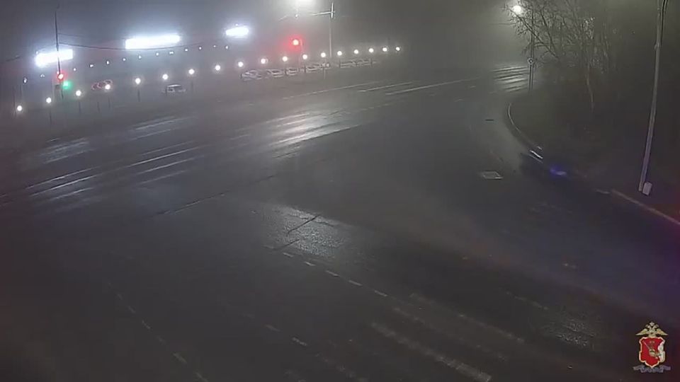 В Череповце инспекторы ДПС задержали 16-летнего подростка, который выпил 9 литров пива и в состоянии опьянения гонял на «ВАЗ-2112» без лобового стекла и номерных знаков