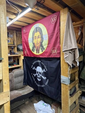 Освященные стяги с ликом Спаса Нерукотворного защищают череповецких бойцов на Харьковском направлении