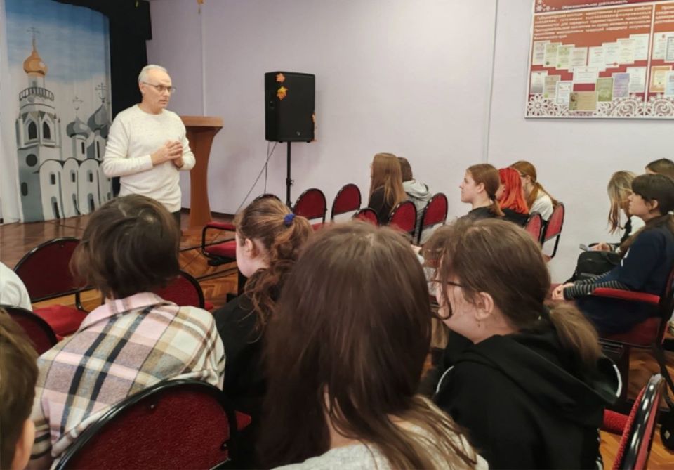 Новая встреча со студентами Губернаторского колледжа народных промыслов