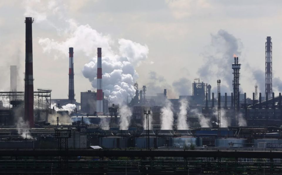 По жалобам череповчан Роспотребнадзор проверил качество воздуха и выявил нарушения