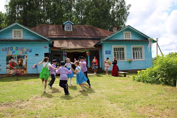 В селе Богородское Усть-Кубинского округа дан старт масштабному проекту — строительству нового Первомайского дома культуры В селе Богородское Усть-Кубинского округа дан старт масштабному проекту — строительству нового Первомайского дома культуры