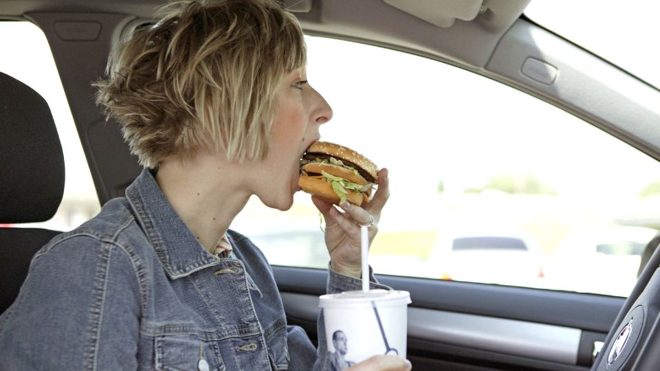 Остались другие: диетолог оценил «уход» McDonald’s из России