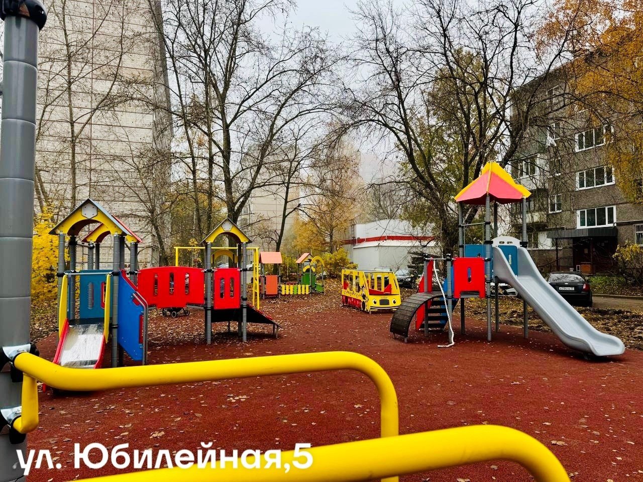 В районах Череповца установлено более 10 современных детских спортивных площадок В районах Череповца установлено более 10 современных детских спортивных площадок