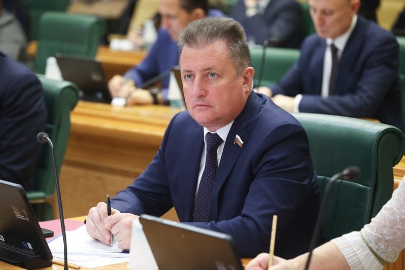 Продолжается обсуждение сохранения культурного наследия России с участием Совета Федерации и представителей регионов Продолжается обсуждение сохранения культурного наследия России с участием Совета Федерации и представителей регионов