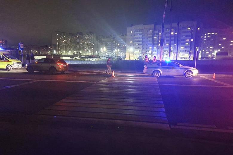 В Вологде 19-летняя водитель «Ауди» сбила на переходе бабушку с внучкой