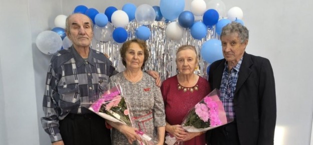 Изумрудная и золотая: супруги Красовские и Башкардины из Верховажья отмечают годовщины свадеб