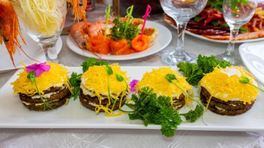 Вкусно, не то слово: вот как приготовить пышные и нежные печеночные оладьи