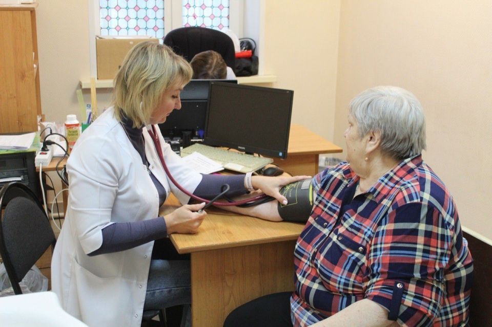 В октябре консультацию врачей областной больницы №2 получило более 300 сельских жителей