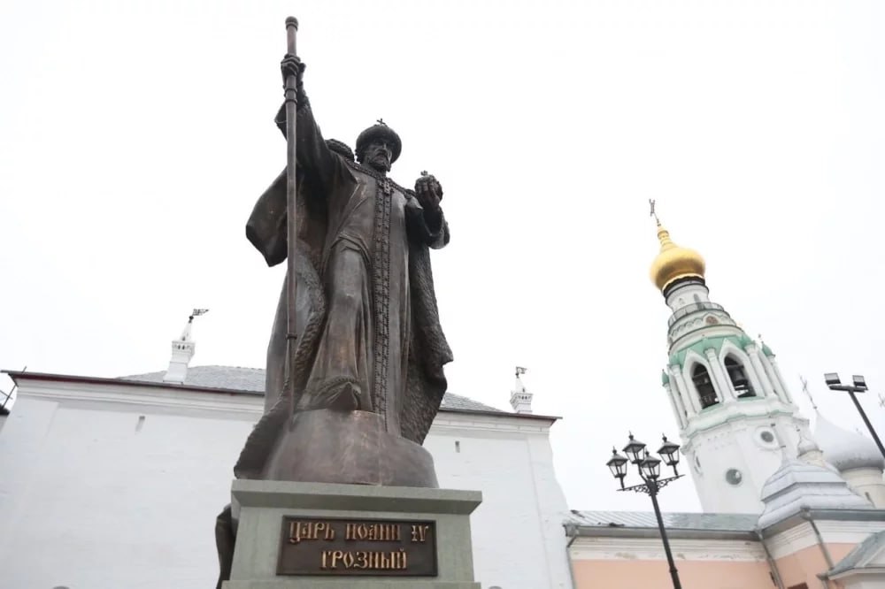 В Вологде открыли памятник Ивану Грозному высотой с четырёхэтажный дом