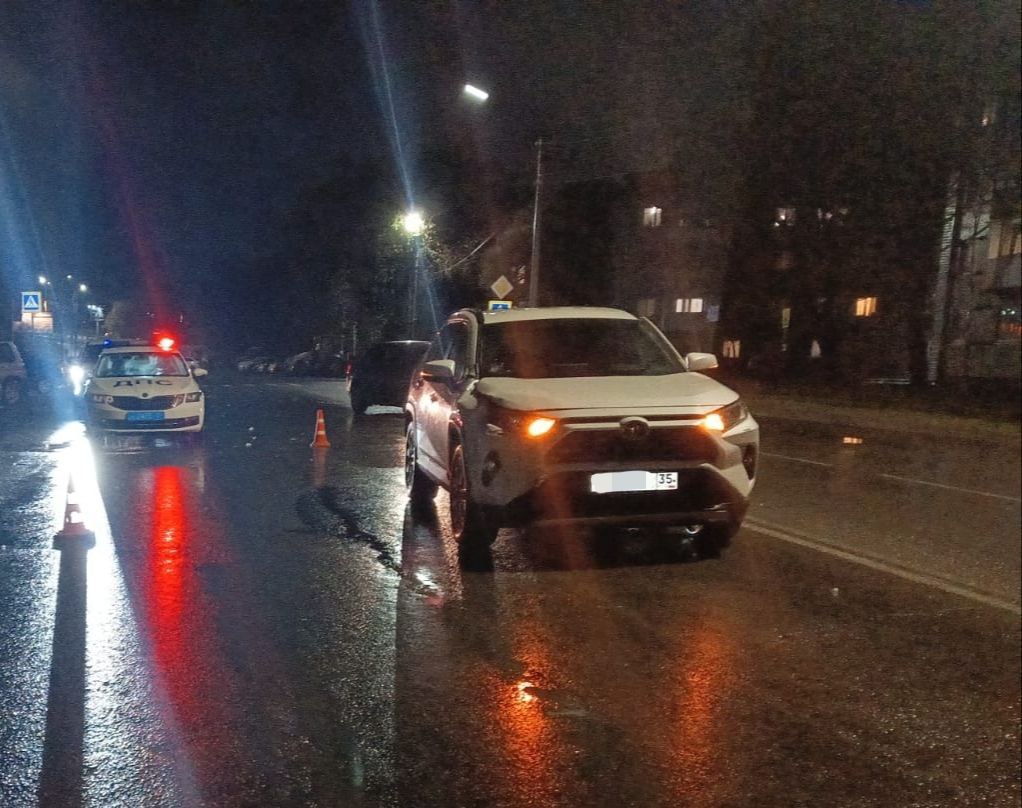 В Вологде в результате ДТП погибла девушка В Вологде в результате ДТП погибла девушка