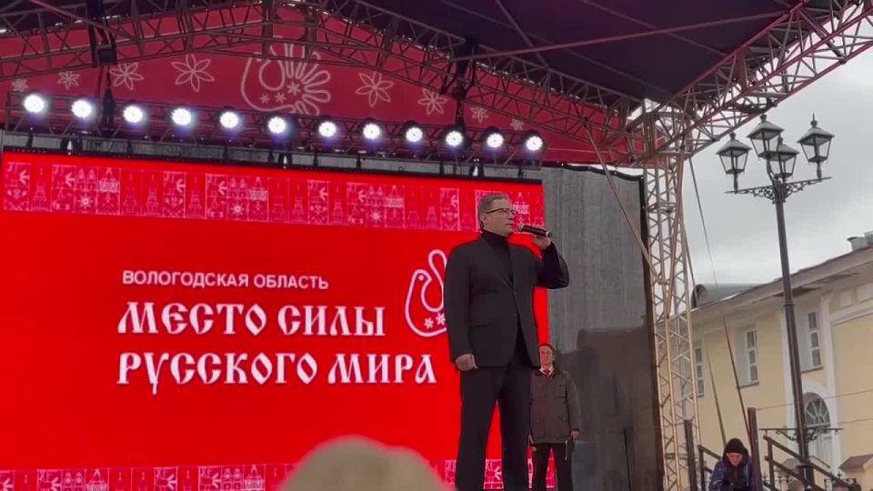 В Вологде открыли обновленную Кремлёвскую площадь