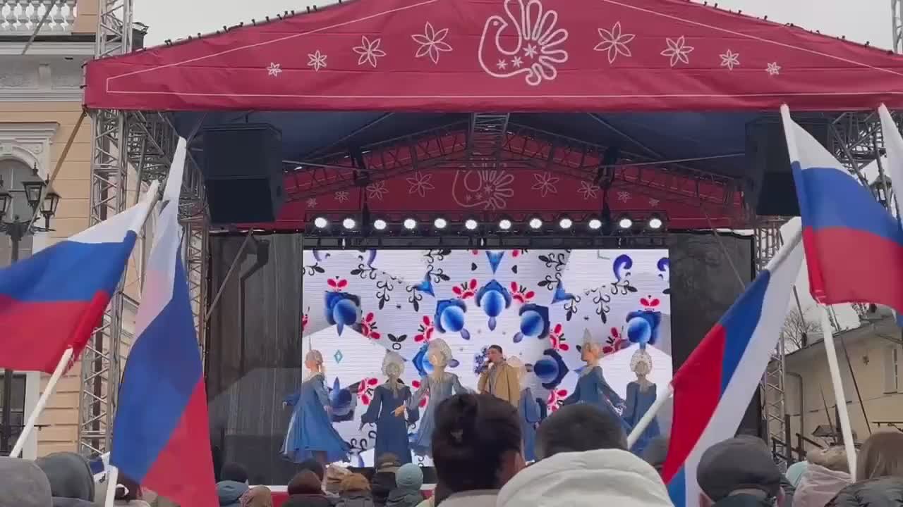 В День народного единства состоялось торжественное открытие Кремлевской площади