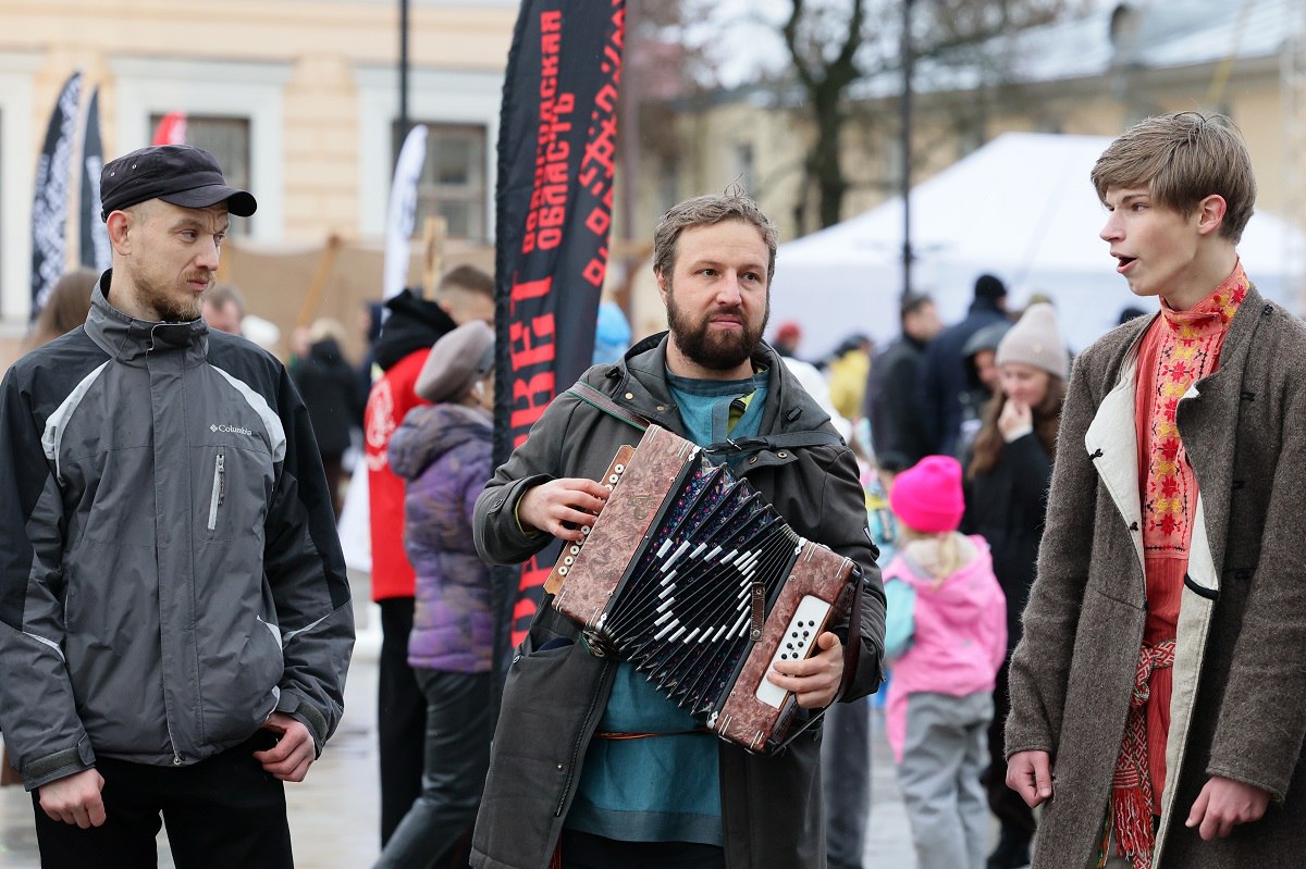 В Вологде ярко и патриотично отметили День народного единства В Вологде ярко и патриотично отметили День народного единства