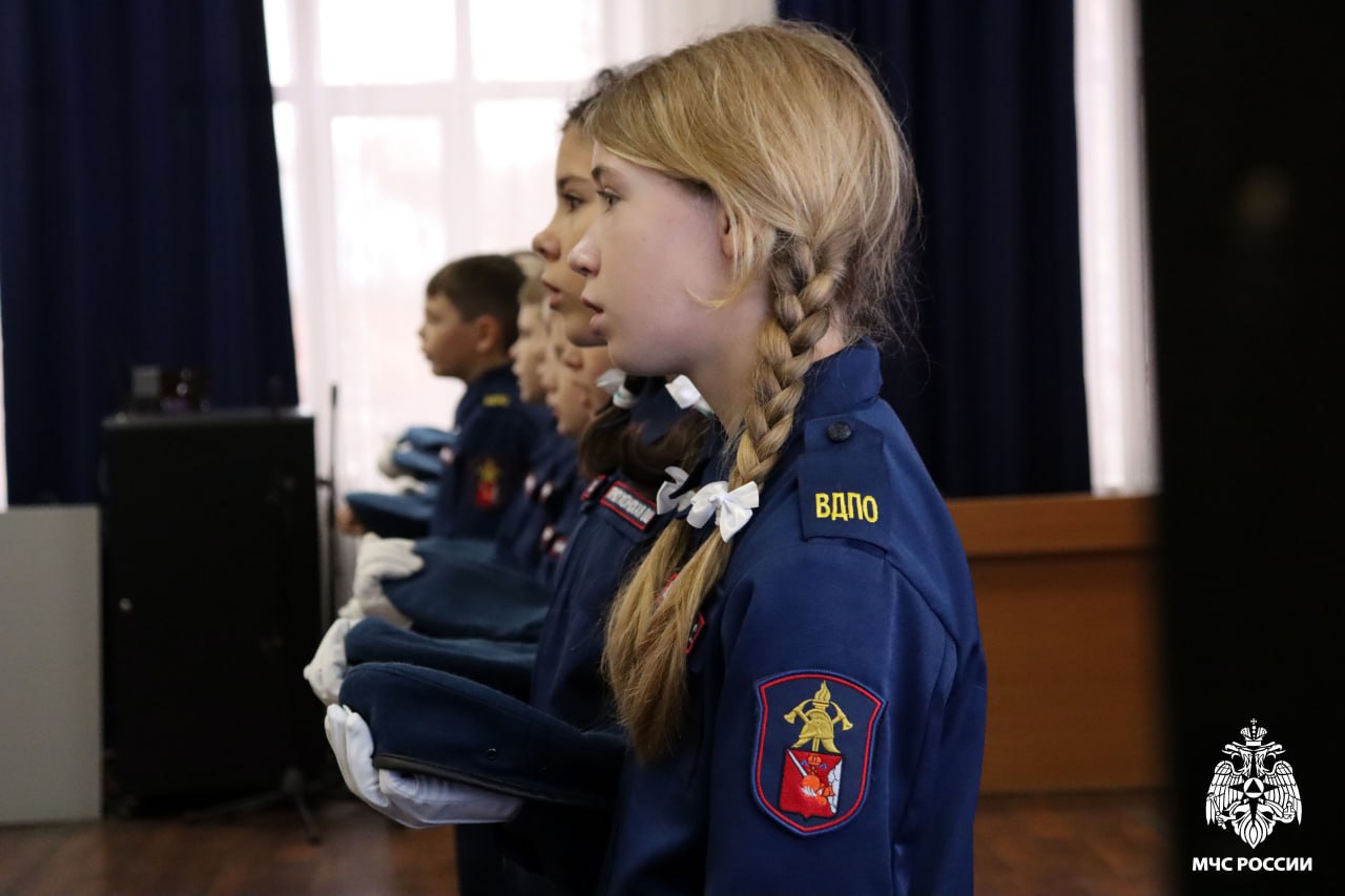 Кадетское братство: торжественное посвящение и первые погоны Кадетское братство: торжественное посвящение и первые погоны