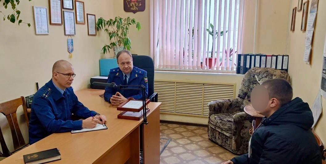 Прокурором области Андреем Тимошичевым проведена проверка соблюдения законов в колонии-поселении, расположенной в г. Грязовце Прокурором области Андреем Тимошичевым проведена проверка соблюдения законов в колонии-поселении, расположенной в г. Грязовце