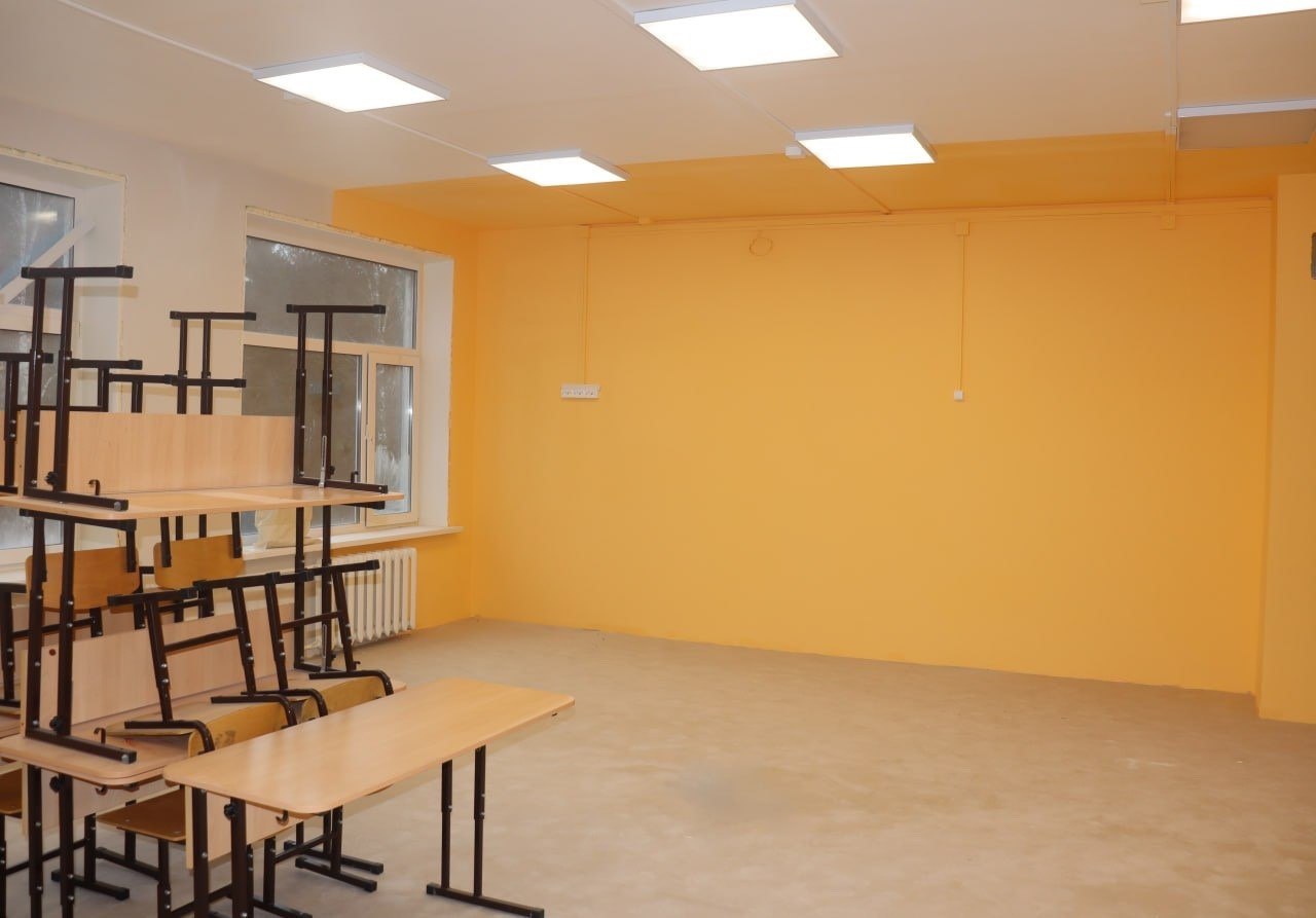 Ремонтные работы в Кадуйской школе №1 на контроле депутата Ремонтные работы в Кадуйской школе №1 на контроле депутата