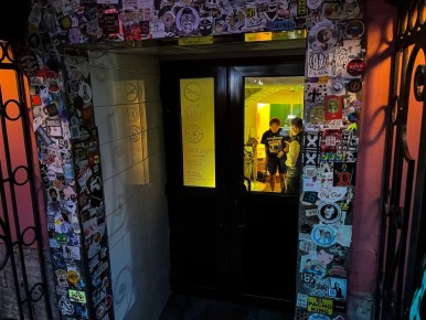 Ипполит: рюмочная с духом СССР возвращает гастрономические воспоминания