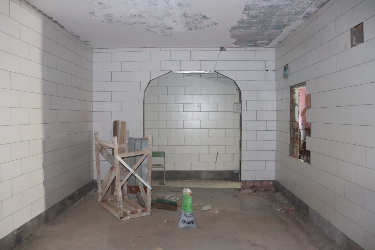 Ремонтные работы в Кадуйской школе №1 на контроле депутата Ремонтные работы в Кадуйской школе №1 на контроле депутата