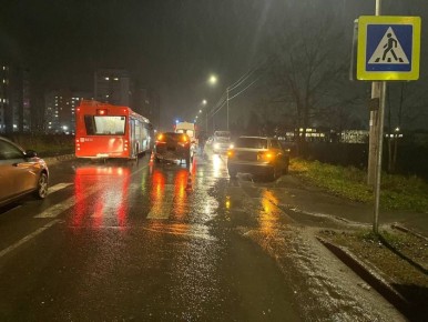 Сегодня около 17:28 в Вологде на улице Карла Маркса у дома 123 произошло ДТП