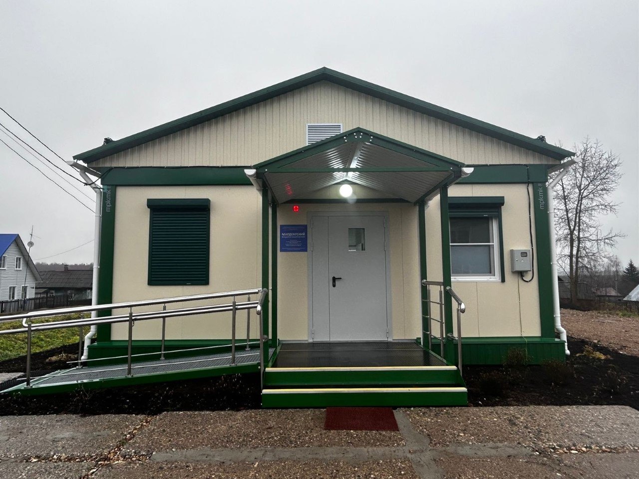 В деревне Благовещенье Великоустюгского муниципального округа начал работу новый модульный ФАП В деревне Благовещенье Великоустюгского муниципального округа начал работу новый модульный ФАП