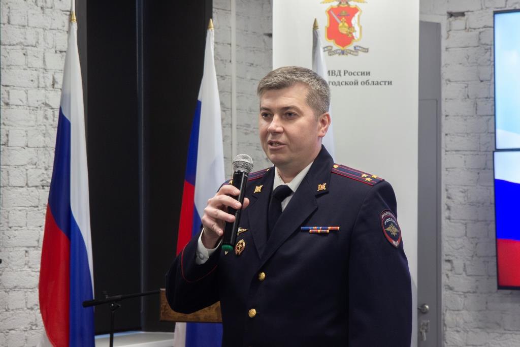 В УМВД России по Вологодской области состоялась церемония вручения первых офицерских погон В УМВД России по Вологодской области состоялась церемония вручения первых офицерских погон