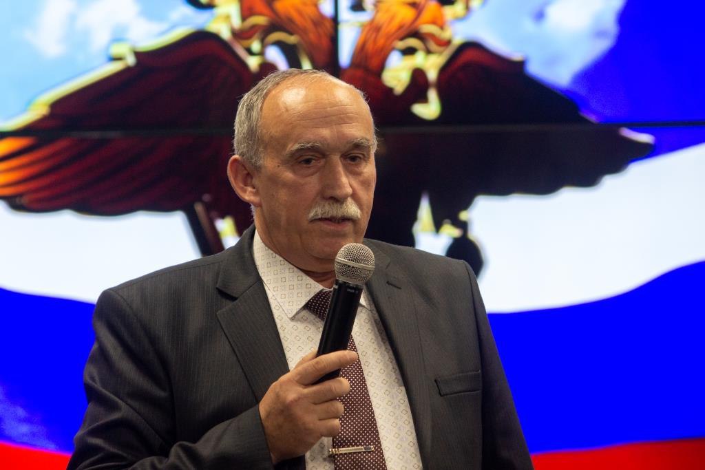 В УМВД России по Вологодской области состоялась церемония вручения первых офицерских погон В УМВД России по Вологодской области состоялась церемония вручения первых офицерских погон