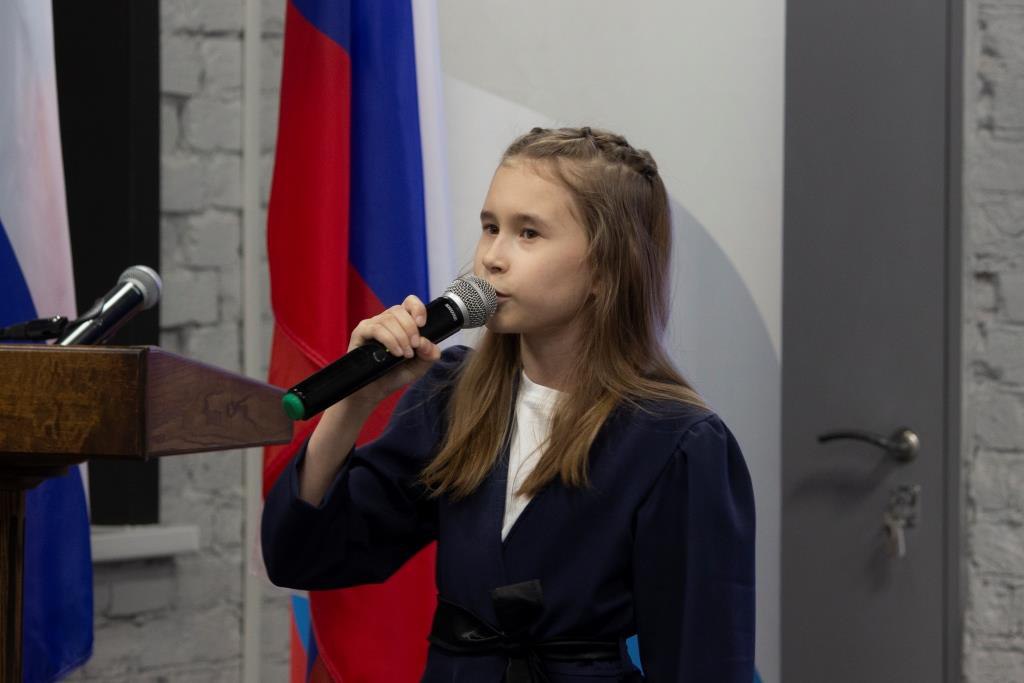 В УМВД России по Вологодской области состоялась церемония вручения первых офицерских погон В УМВД России по Вологодской области состоялась церемония вручения первых офицерских погон