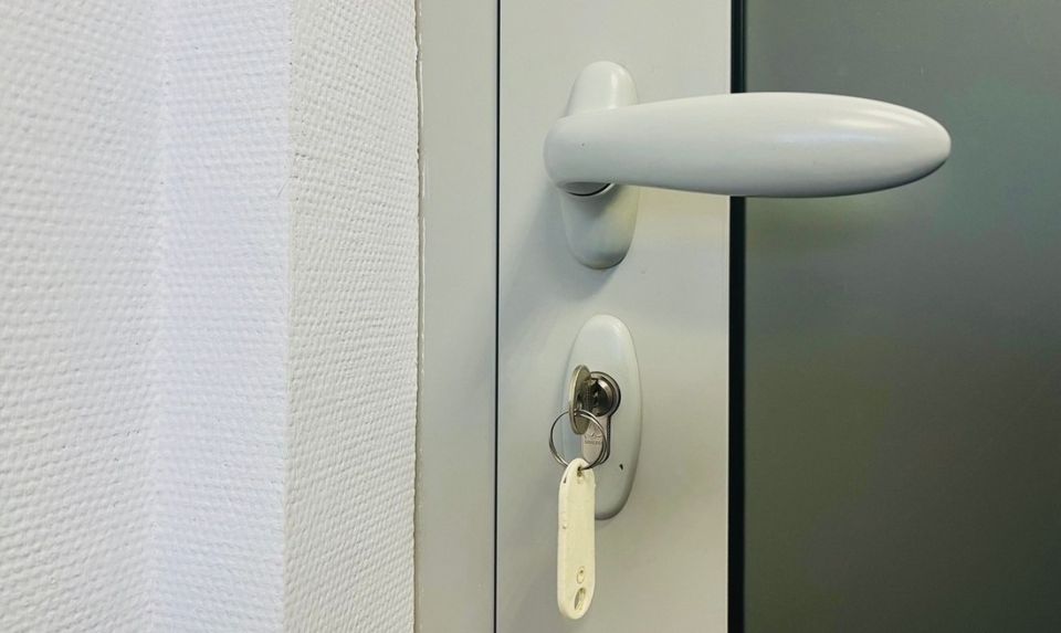 Более 450 детей-сирот получили жильё от государства в Вологодской области