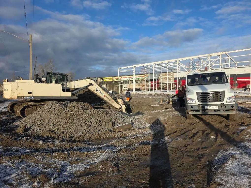 Работы по устранению дефектов на водопроводных сетях продолжаются в Вологде Работы по устранению дефектов на водопроводных сетях продолжаются в Вологде