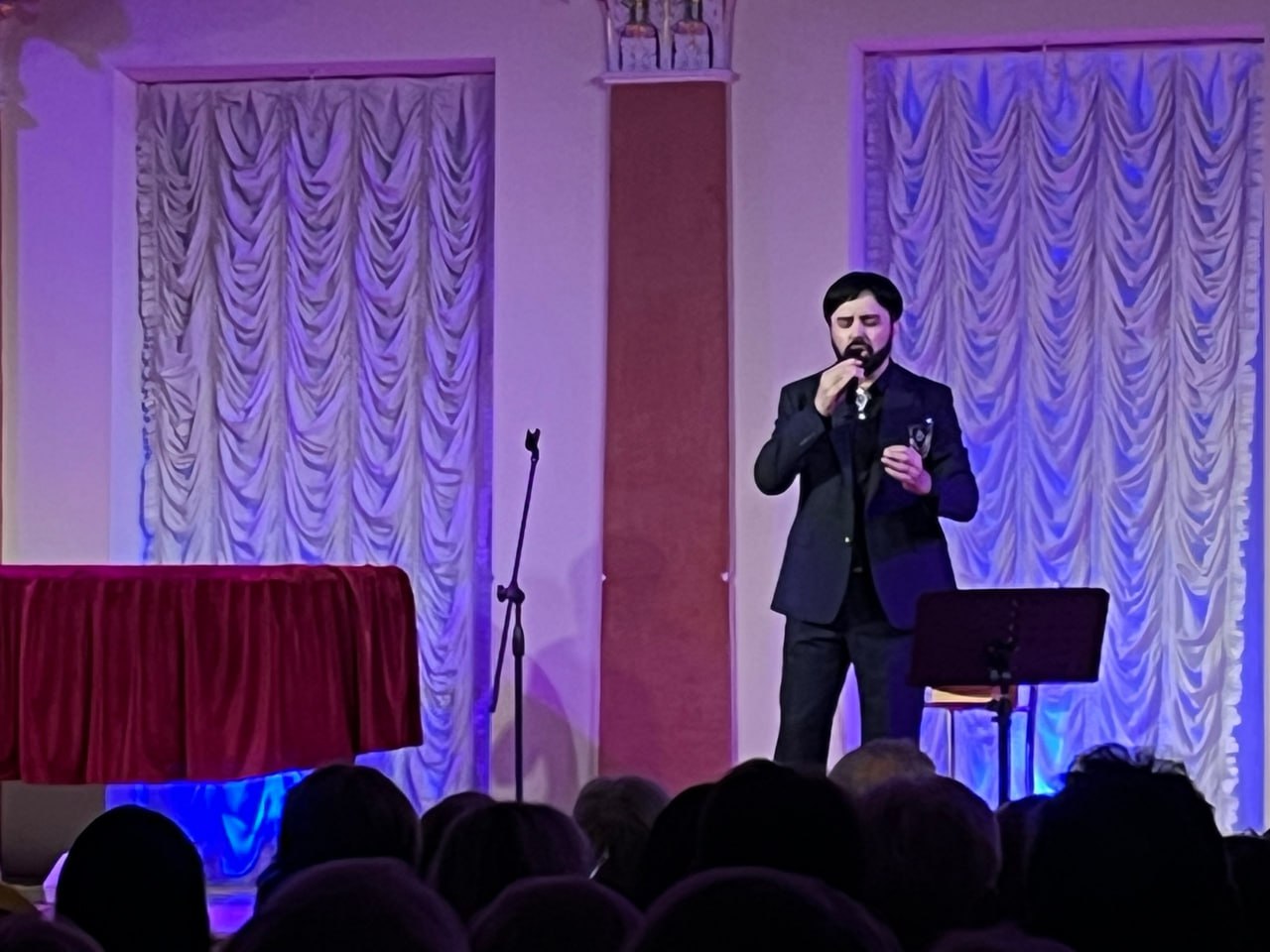 ВЕСТИ35.РФ всегда рады рассказать вам о чём-то прекрасном… ВЕСТИ35.РФ всегда рады рассказать вам о чём-то прекрасном…