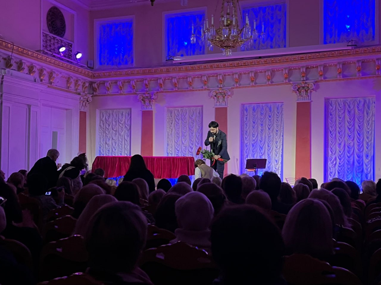 ВЕСТИ35.РФ всегда рады рассказать вам о чём-то прекрасном… ВЕСТИ35.РФ всегда рады рассказать вам о чём-то прекрасном…