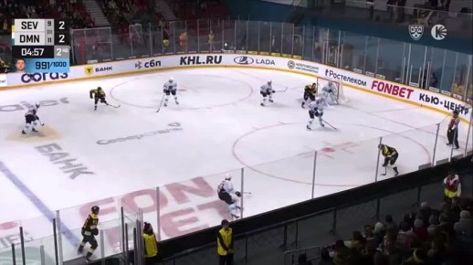 Хоккейный матч «Северсталь» – «Динамо» (Минск) в Череповце завершился победой желто-черных 4:2 (1:1, 2:1, 1:0)