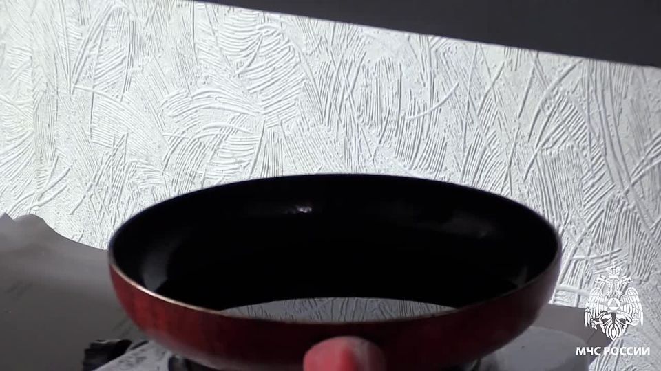 Подросток пострадал из-за загоревшегося масла