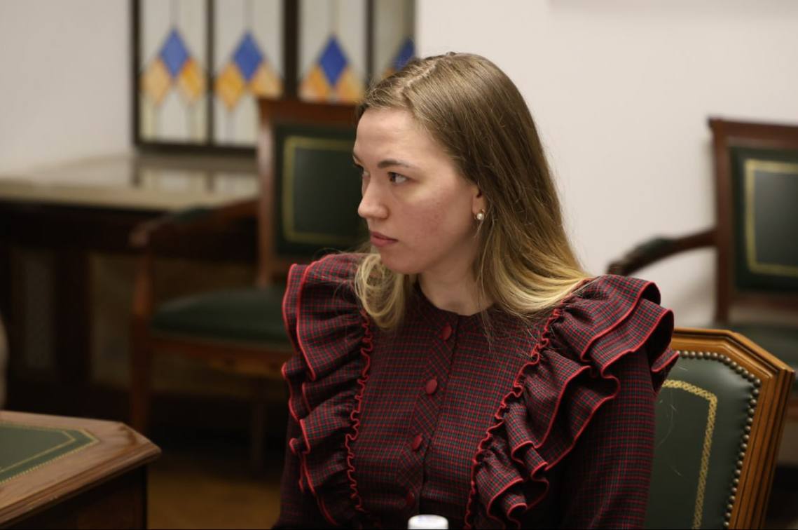 Губернатор Георгий Филимонов провел прием граждан совместно с прокурором области и представителями власти Губернатор Георгий Филимонов провел прием граждан совместно с прокурором области и представителями власти