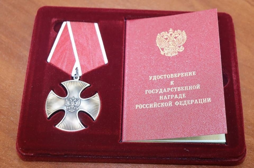 Орден Мужества передали семье 19-летнего кадуйчанина, погибшего в зоне СВО