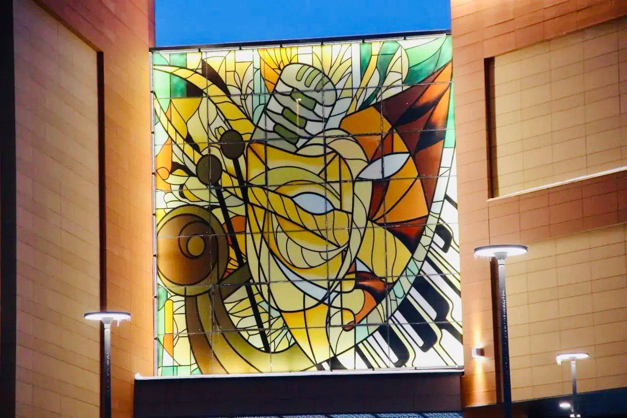 Губернатор Георгий Филимонов поделился новостями о преображении городских территорий: в Череповце обновлён Дворец химиков, который полностью «переодели» к Новому году Губернатор Георгий Филимонов поделился новостями о преображении городских территорий: в Череповце обновлён Дворец химиков, который полностью «переодели» к Новому году