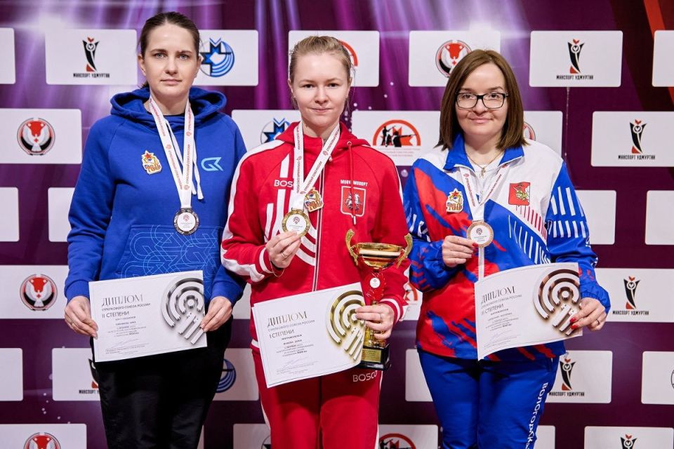 Екатерина Коршунова завоевала бронзу Кубка России по пулевой стрельбе из малокалиберного пистолета на 50 метров