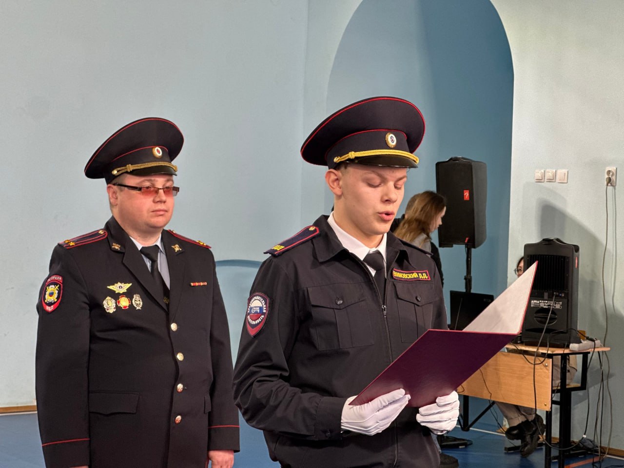 Руководство ОМВД России «Великоустюгский» приняло участие в принятии присяги у курсантов Великоустюгского многопрофильного колледжа Руководство ОМВД России «Великоустюгский» приняло участие в принятии присяги у курсантов Великоустюгского многопрофильного колледжа