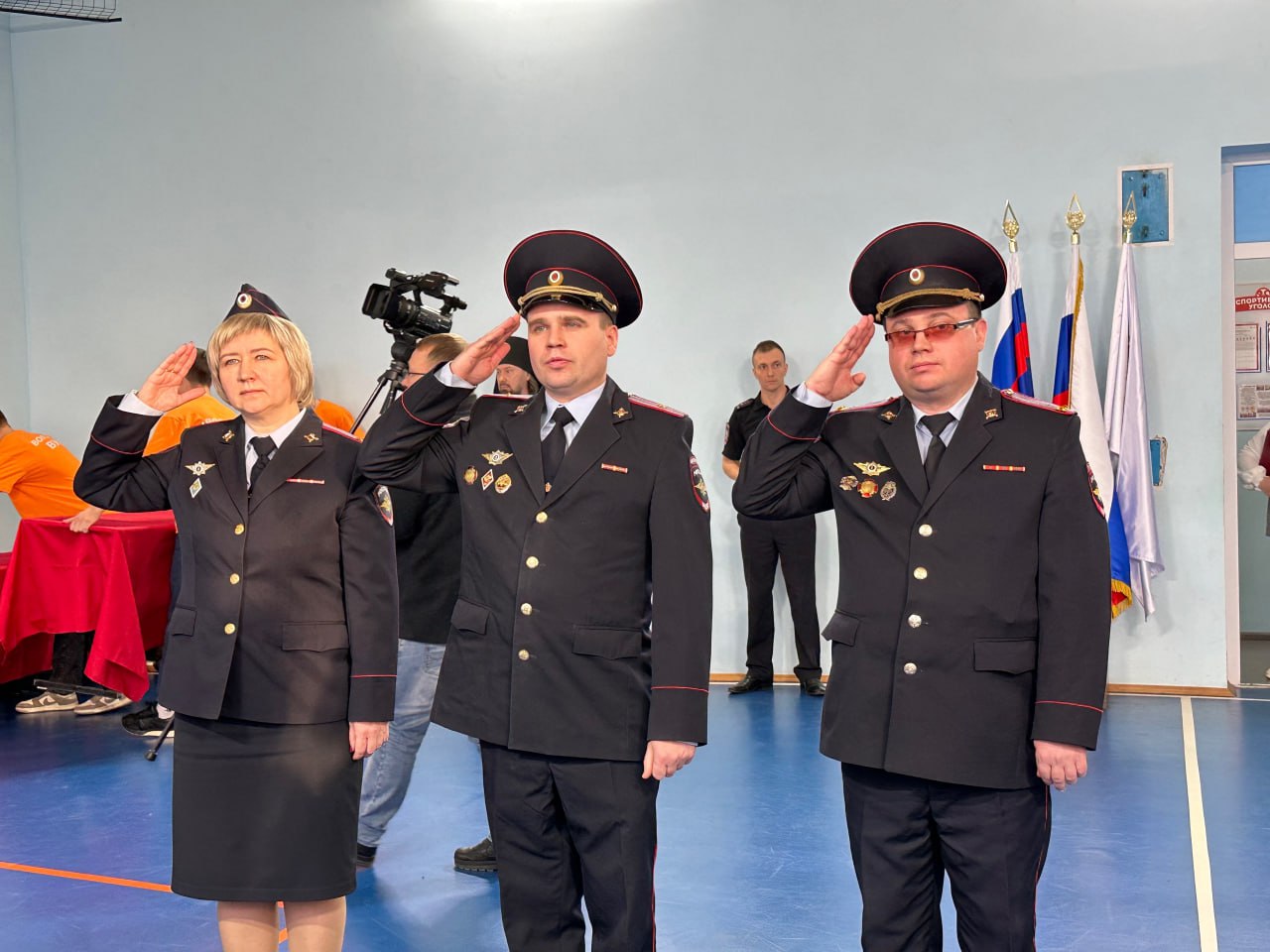 Руководство ОМВД России «Великоустюгский» приняло участие в принятии присяги у курсантов Великоустюгского многопрофильного колледжа Руководство ОМВД России «Великоустюгский» приняло участие в принятии присяги у курсантов Великоустюгского многопрофильного колледжа