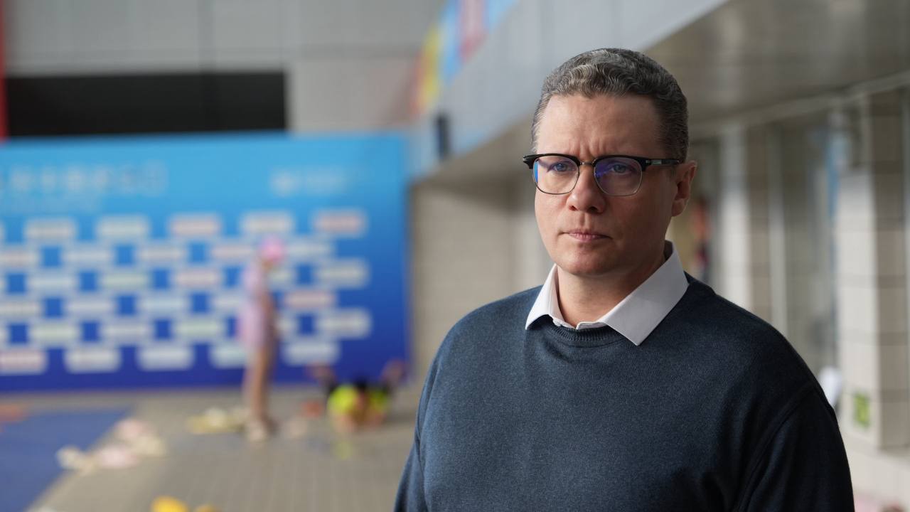 Губернатор Георгий Филимонов в городе Сиань изучил центр спортивной подготовки провинции Шэньси, включая дворец водных видов спорта Губернатор Георгий Филимонов в городе Сиань изучил центр спортивной подготовки провинции Шэньси, включая дворец водных видов спорта