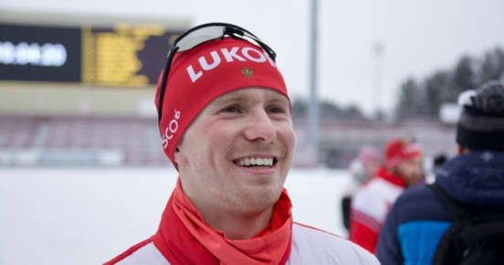 В последний день Всероссийских лыжных соревнований в Мурманской области "Хибинская лыжня" наш земляк - уроженец Вожеги Денис Спицов взял золотую медаль в мужской гонке на 15 км свободным стилем