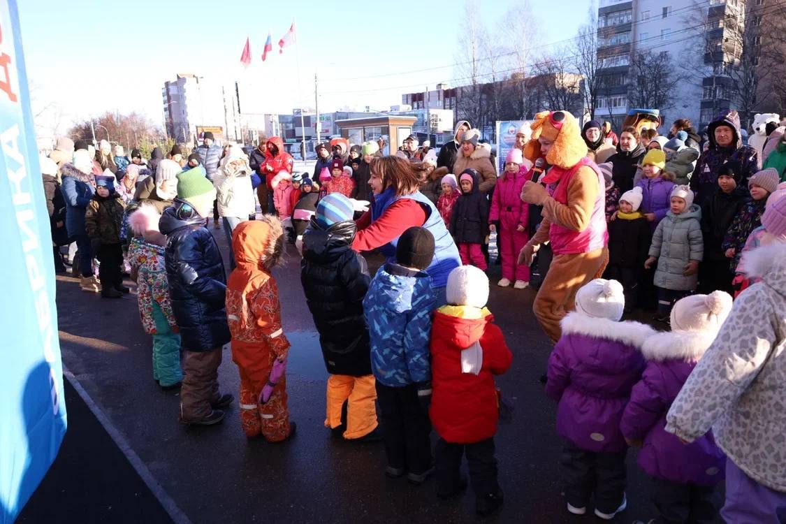 Большой праздник для юных вологжан провела «Фабрика добрых дел» Большой праздник для юных вологжан провела «Фабрика добрых дел»